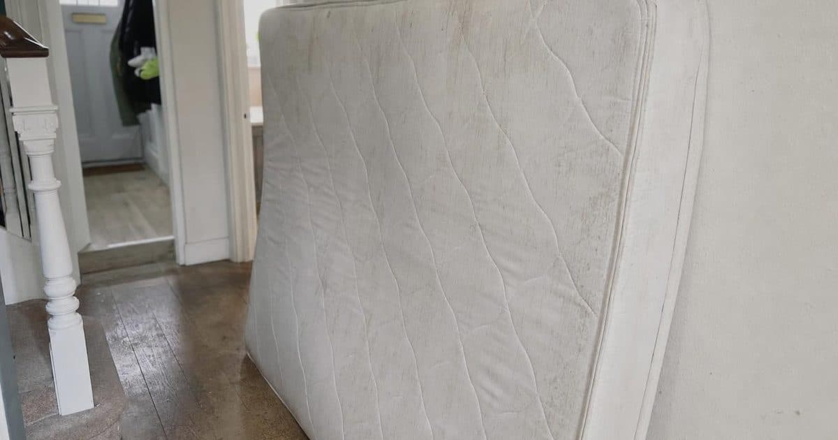 Mattress disposal in Brighton: council collection, tip and take-back